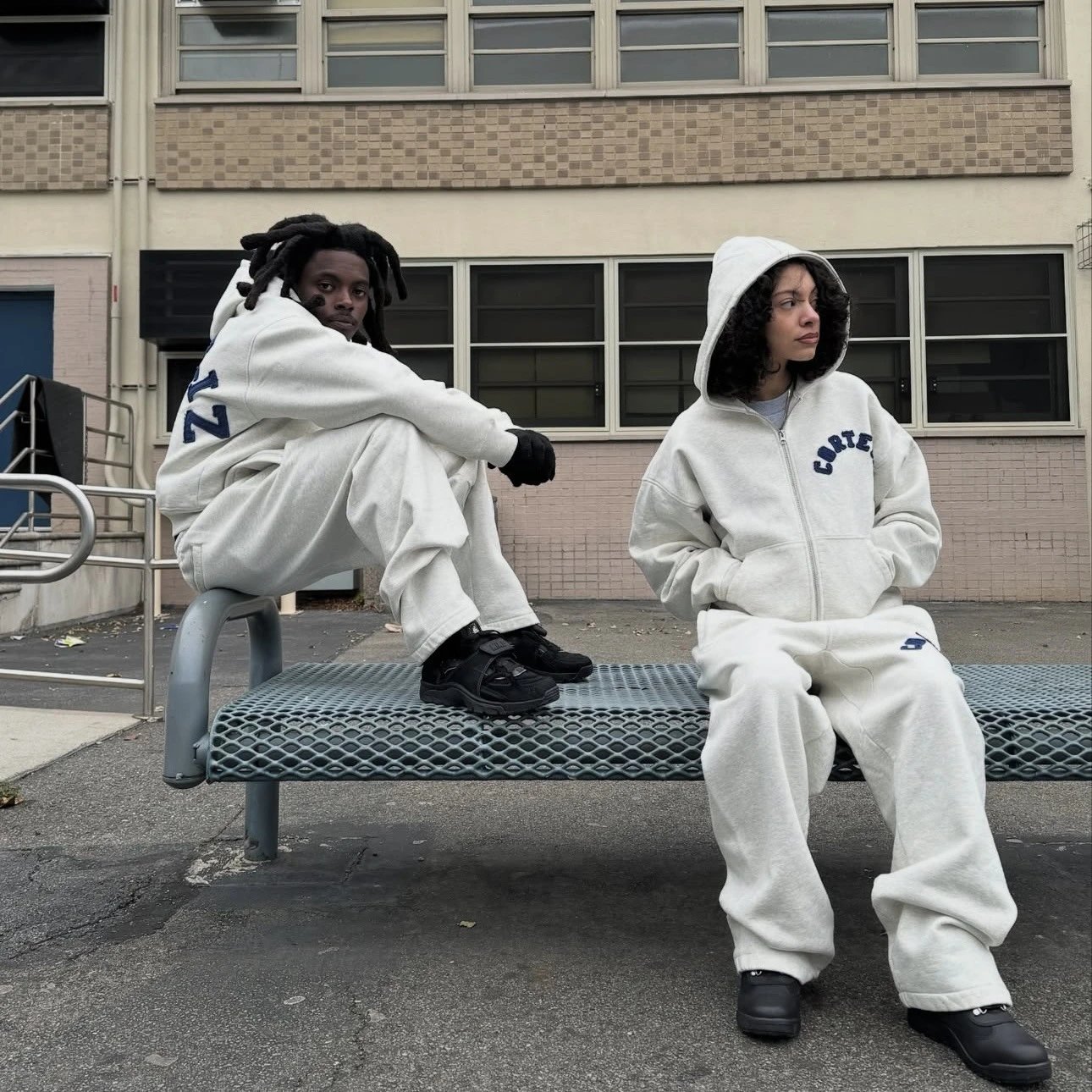 Corteiz Off White Embroidered Logo Hooded Sweatshirt Set