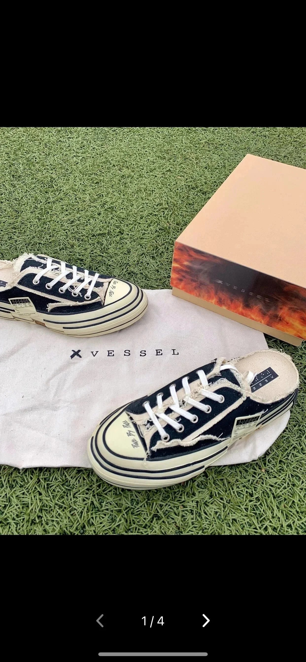 XVESSEL Sneakers frayed canvas low-top with patchwork sole — Luminous half drag