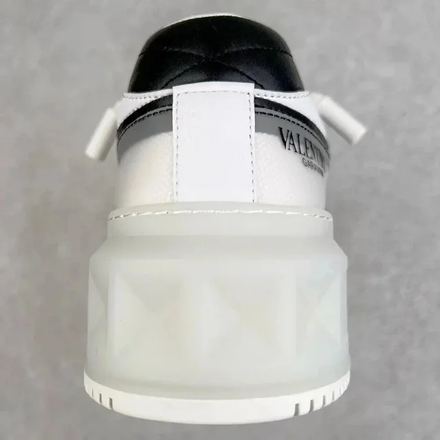 Valentino Garavani Sneakers One Stud XL platform product detail image 8
