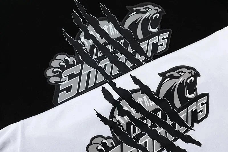 TOKYTO Graphic Tiger Claw White Black Streetwear T-Shirt