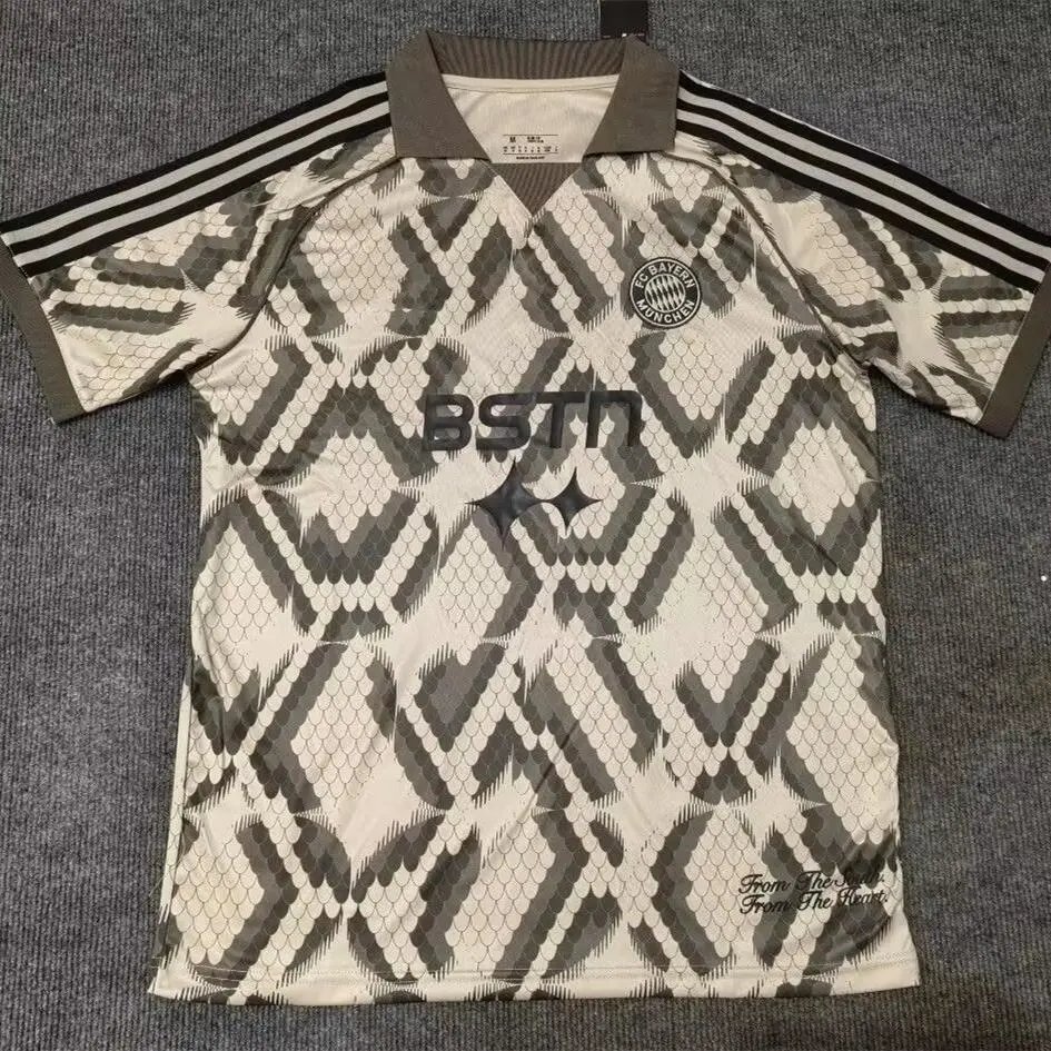 FC Bayern Munich Football Jerseys image 2