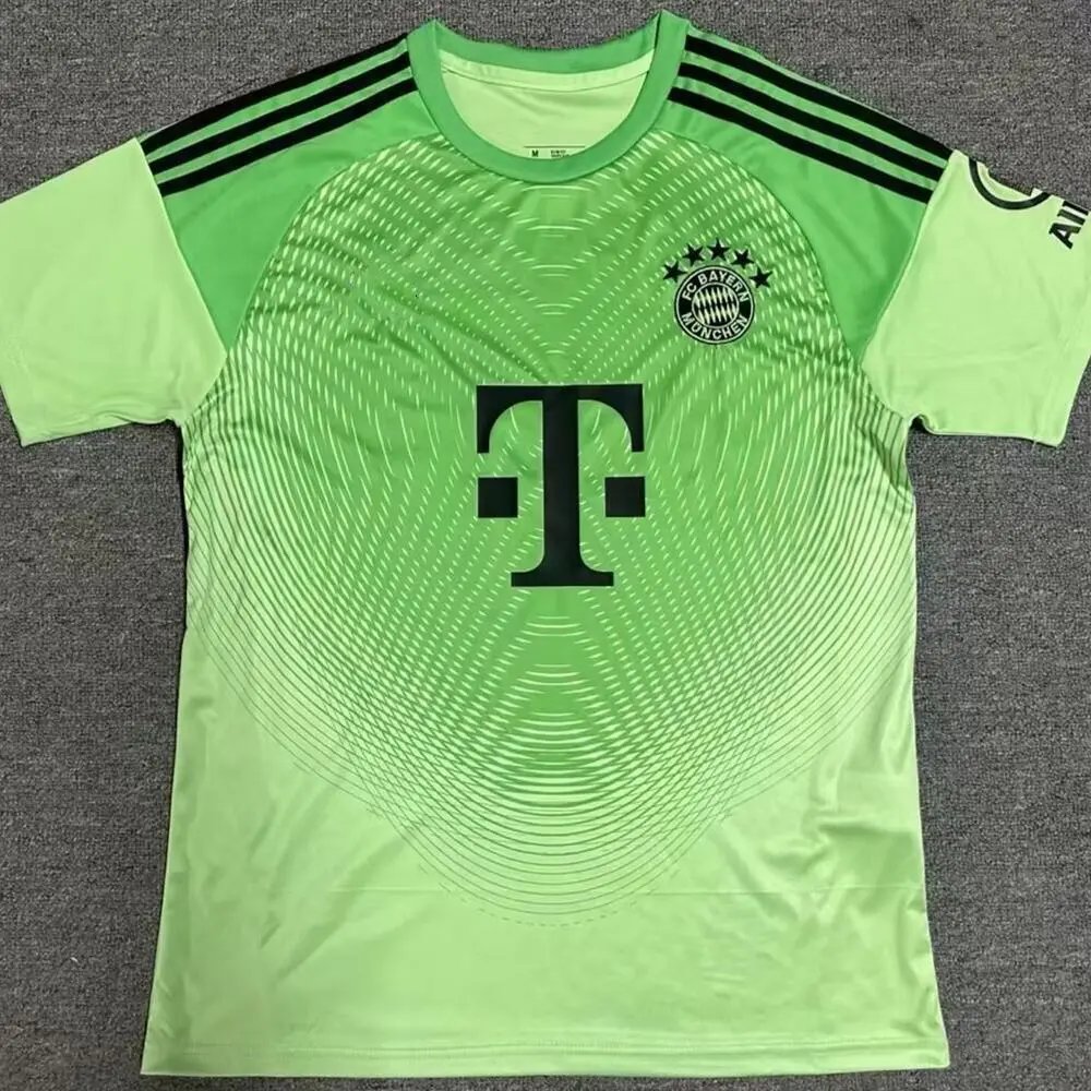 FC Bayern Munich Football Jerseys — 2526 Bayern green goalkeeper