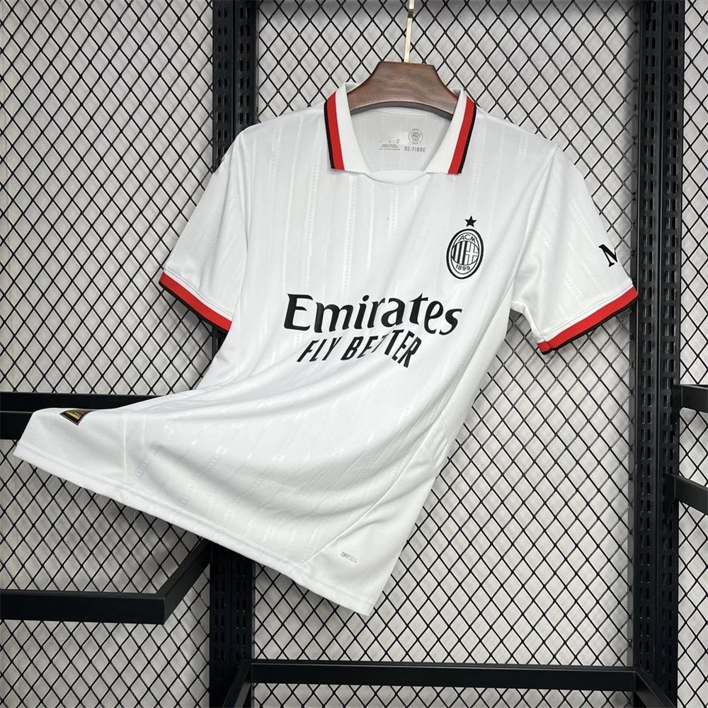 AC Milan Football Jerseys Short-sleeve jersey with crest image 2