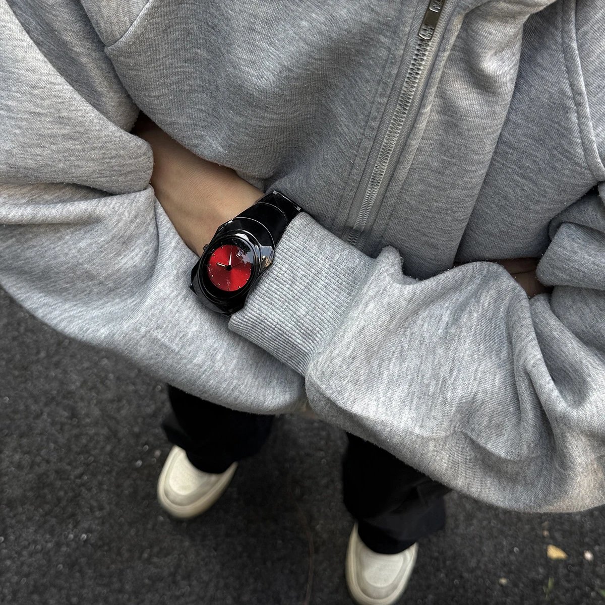 Stainless Steel Watch Red Dial Minimalist Wristwatch
