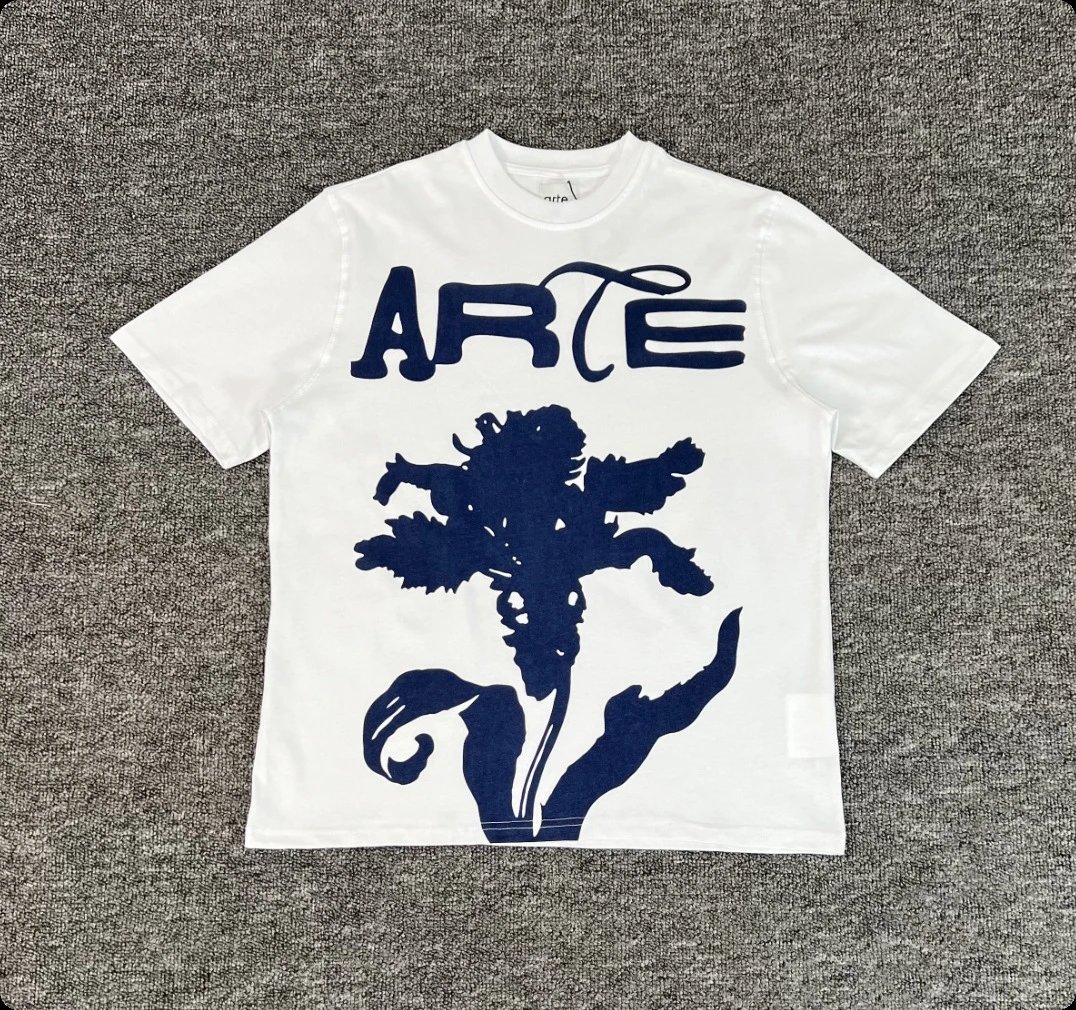 Arte T-Shirts Graphic Print T-Shirt — 211 white