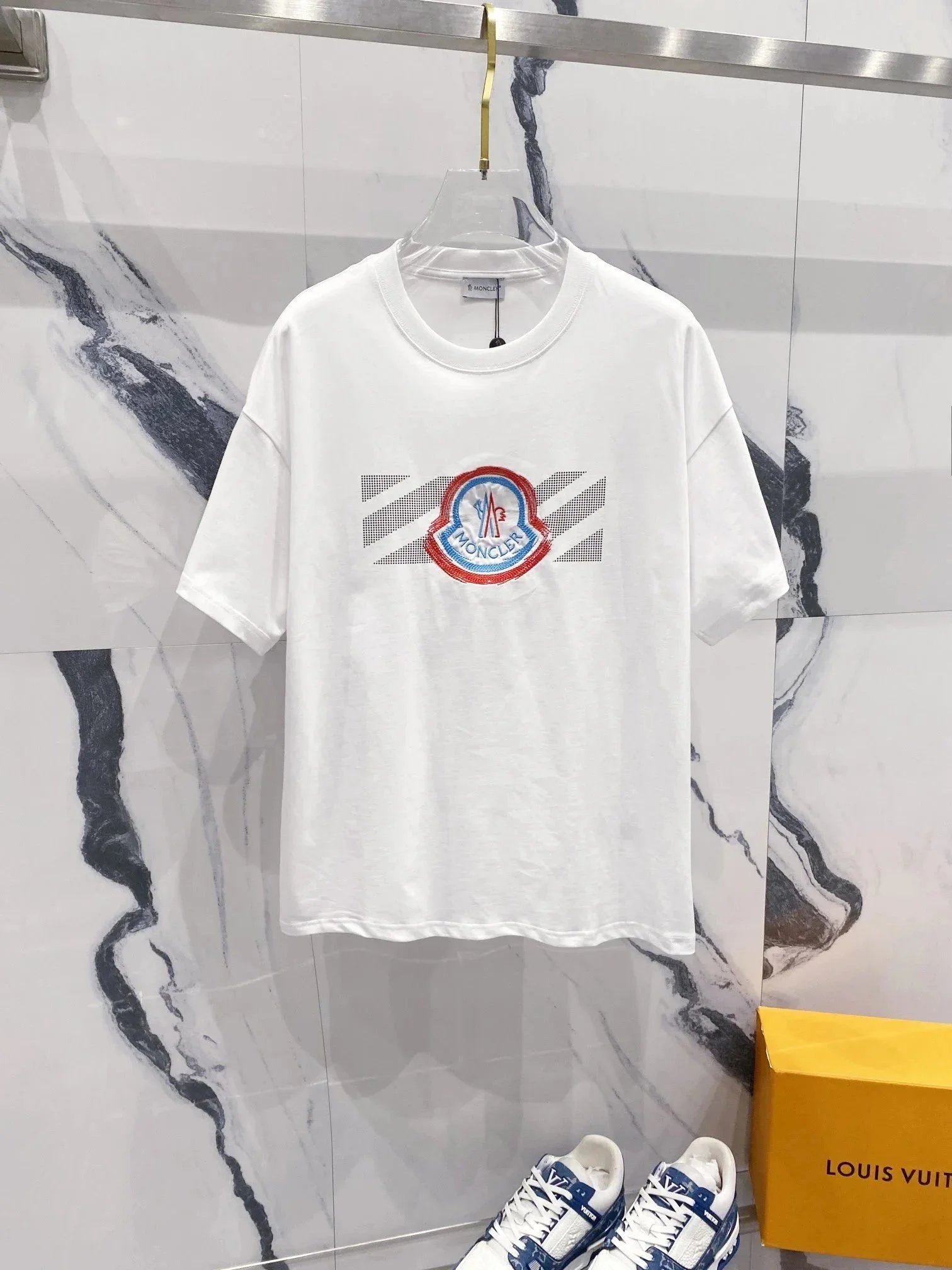 Moncler T-Shirts Logo Graphic — 21