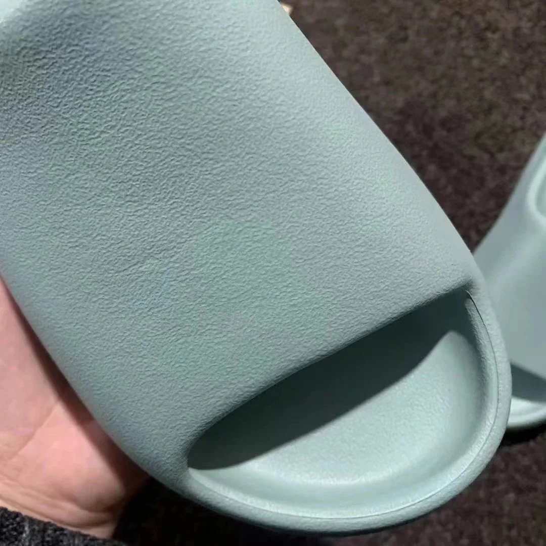 Yeezy Slide Grey Chunky Sole Slippers