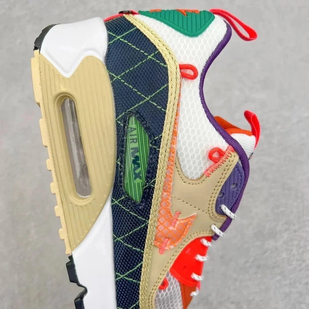 Nike Sneakers Air Max 90 image 4