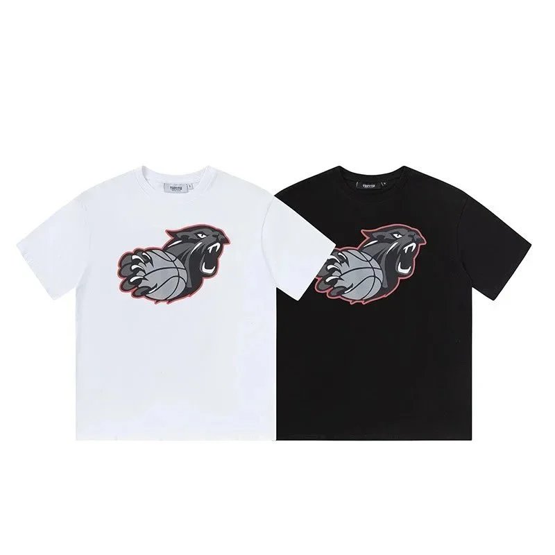 Tiger Claw Basketball Graphic White Black Streetwear T-Shirt