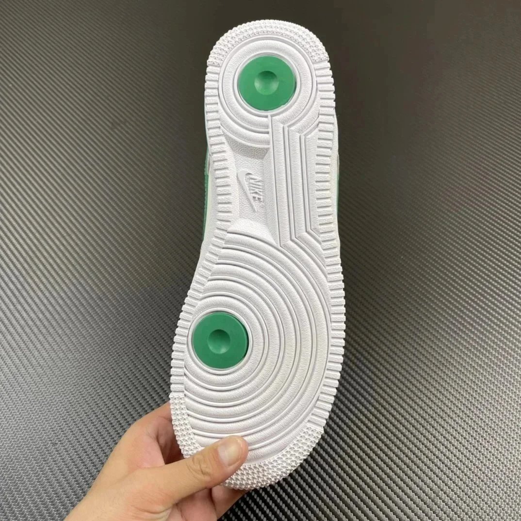 Nike Air Force 1 White Green Casual Sneakers