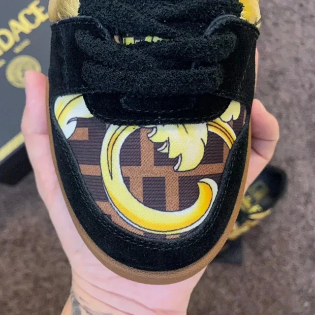 Fendi Sneakers Low-top lace-up leather and suede product detail image 27
