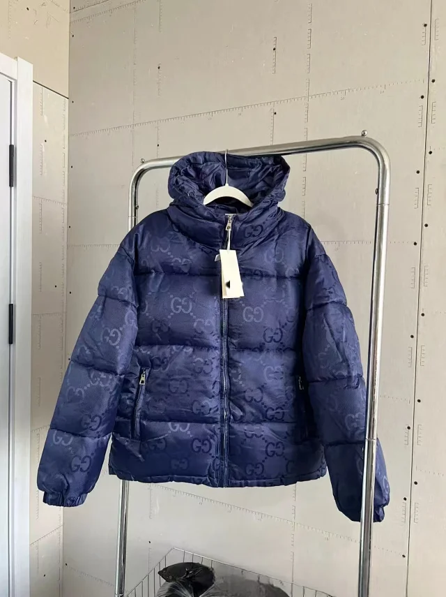 Gucci Vests Hooded Monogram Puffer Vest product detail image 5