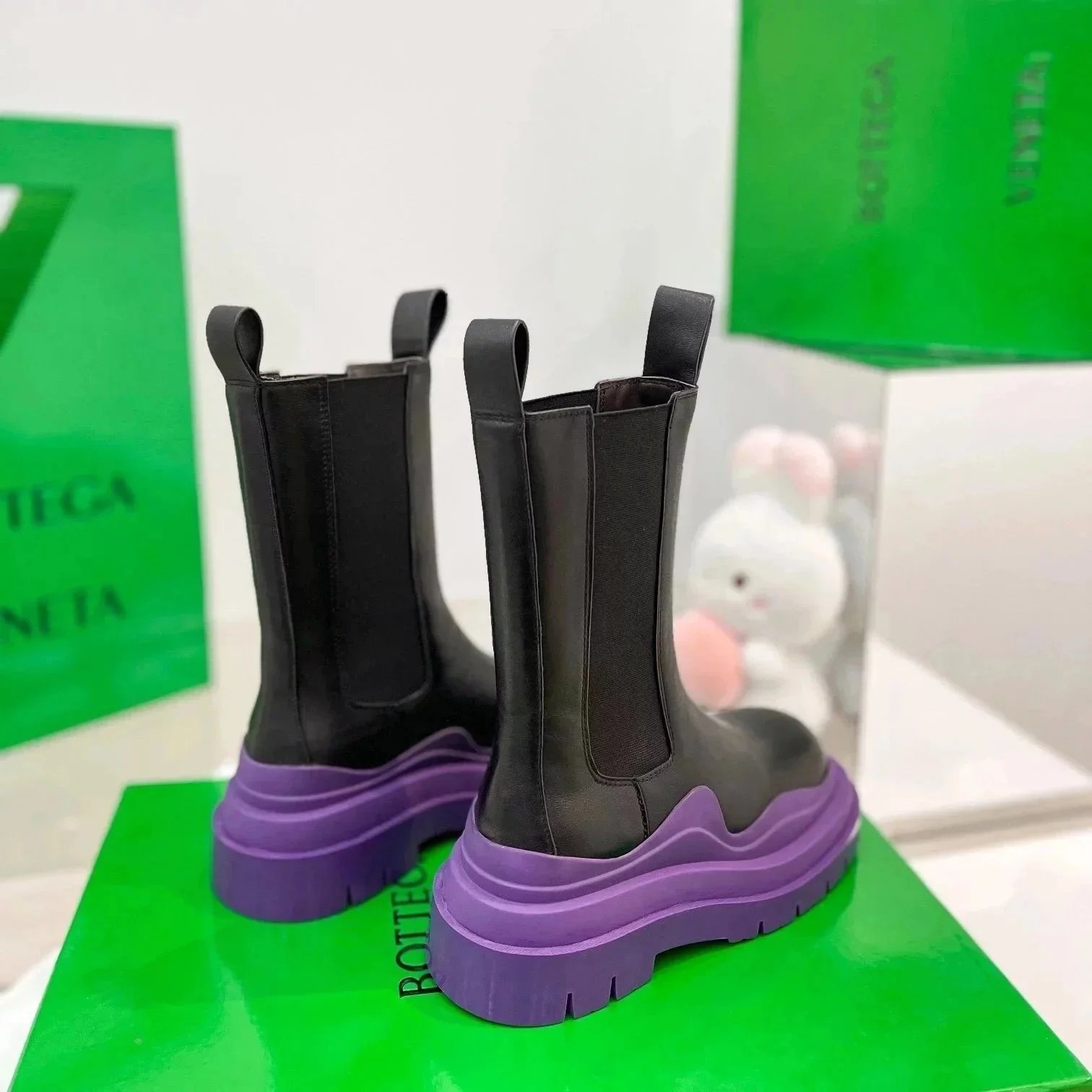 Unbranded Boots Chelsea with Lug Soles — High-top 10