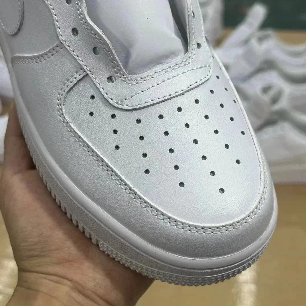Nike Air Force 1 Black Classic Sneakers