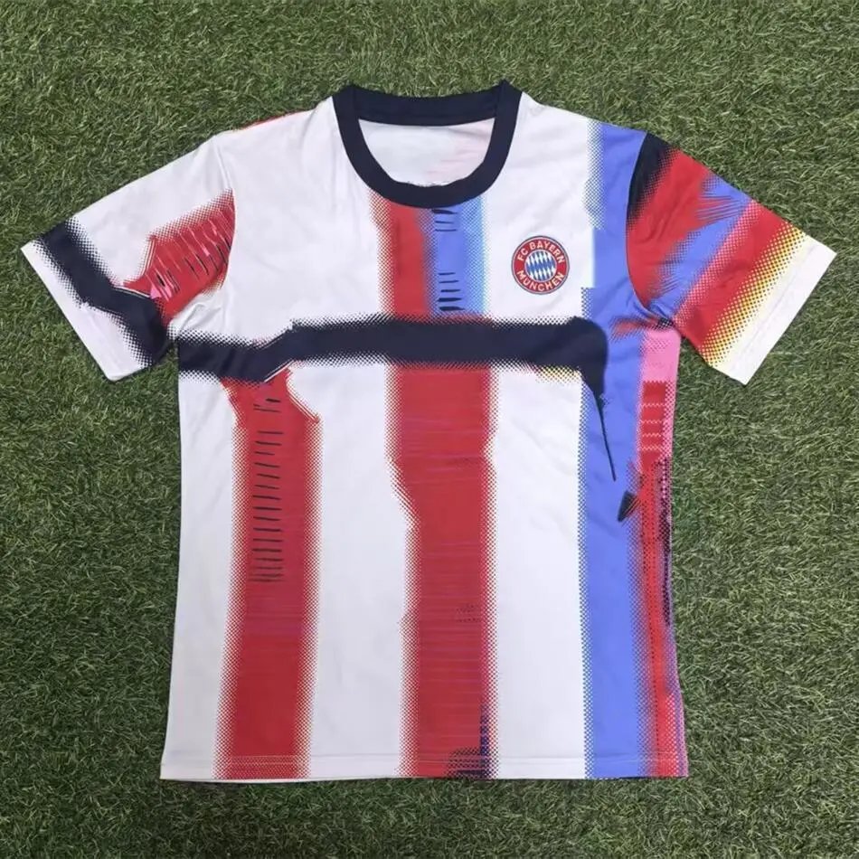 FC Bayern Munich Football Jerseys image 3
