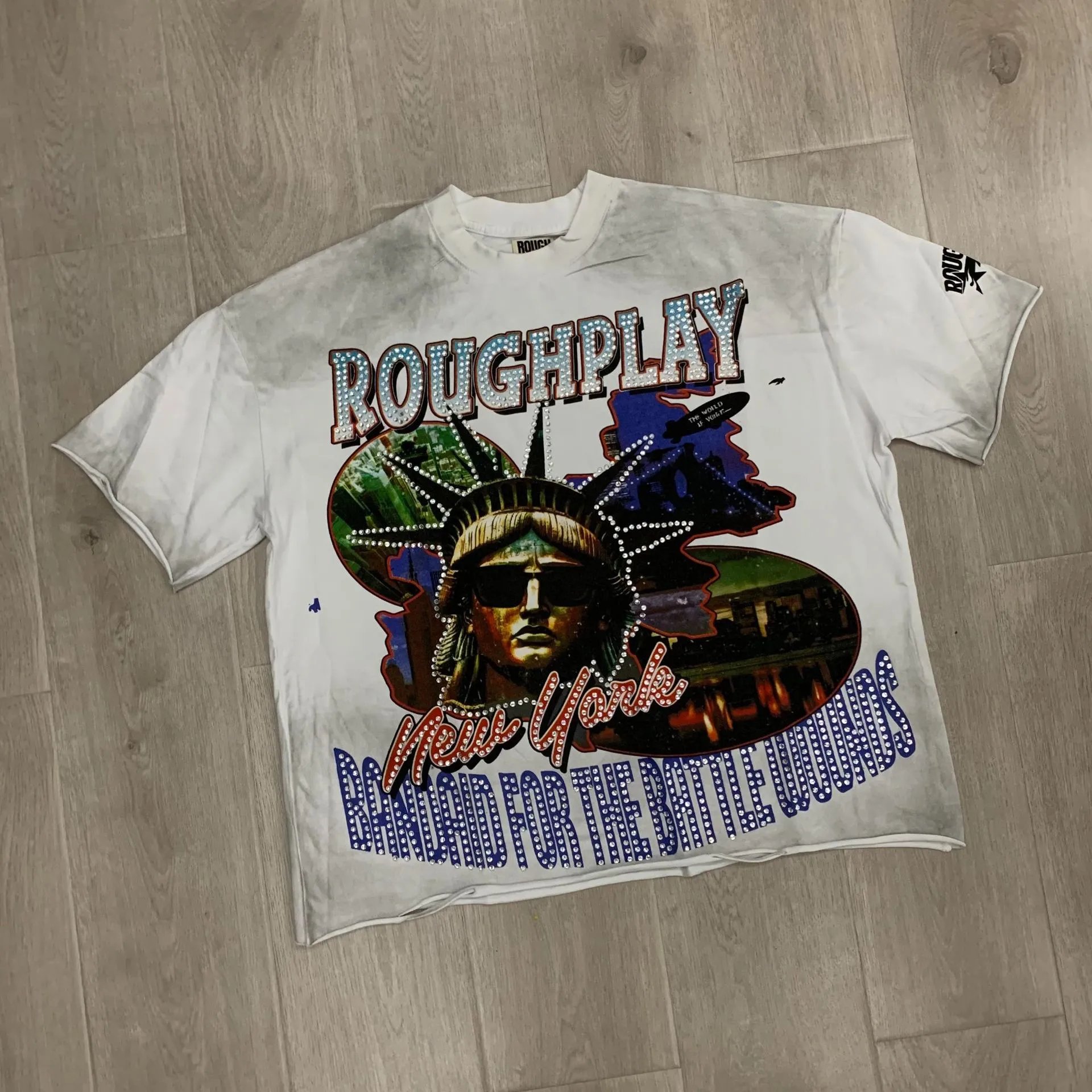 Roughplay New York Graphic White Oversized T-Shirt