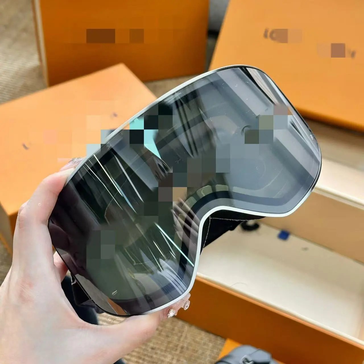 Louis Vuitton Eyewear Oversized Wraparound Ski Goggles — L black