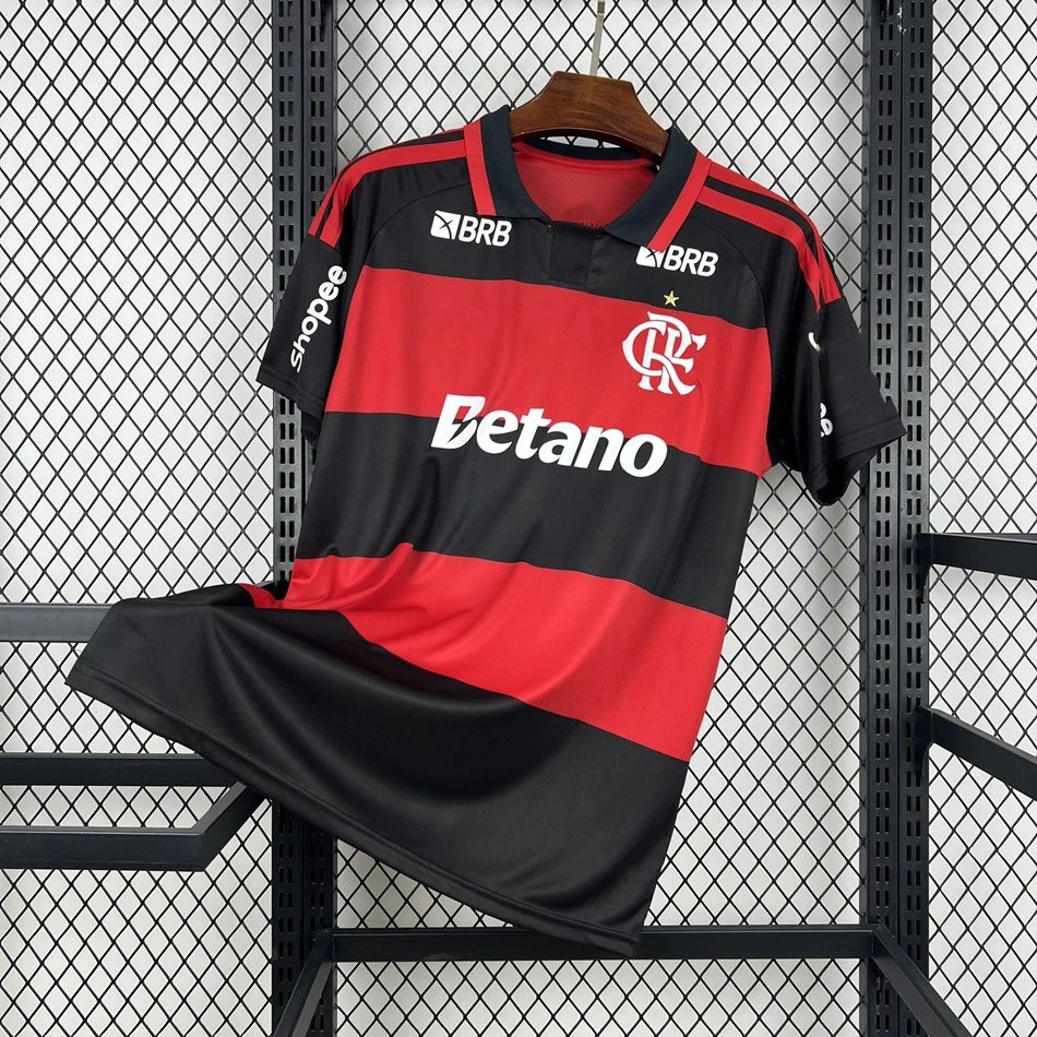 Flamengo Football Jerseys Short-Sleeve Club Crest Jersey — 2627 Flamengo’s home stadium