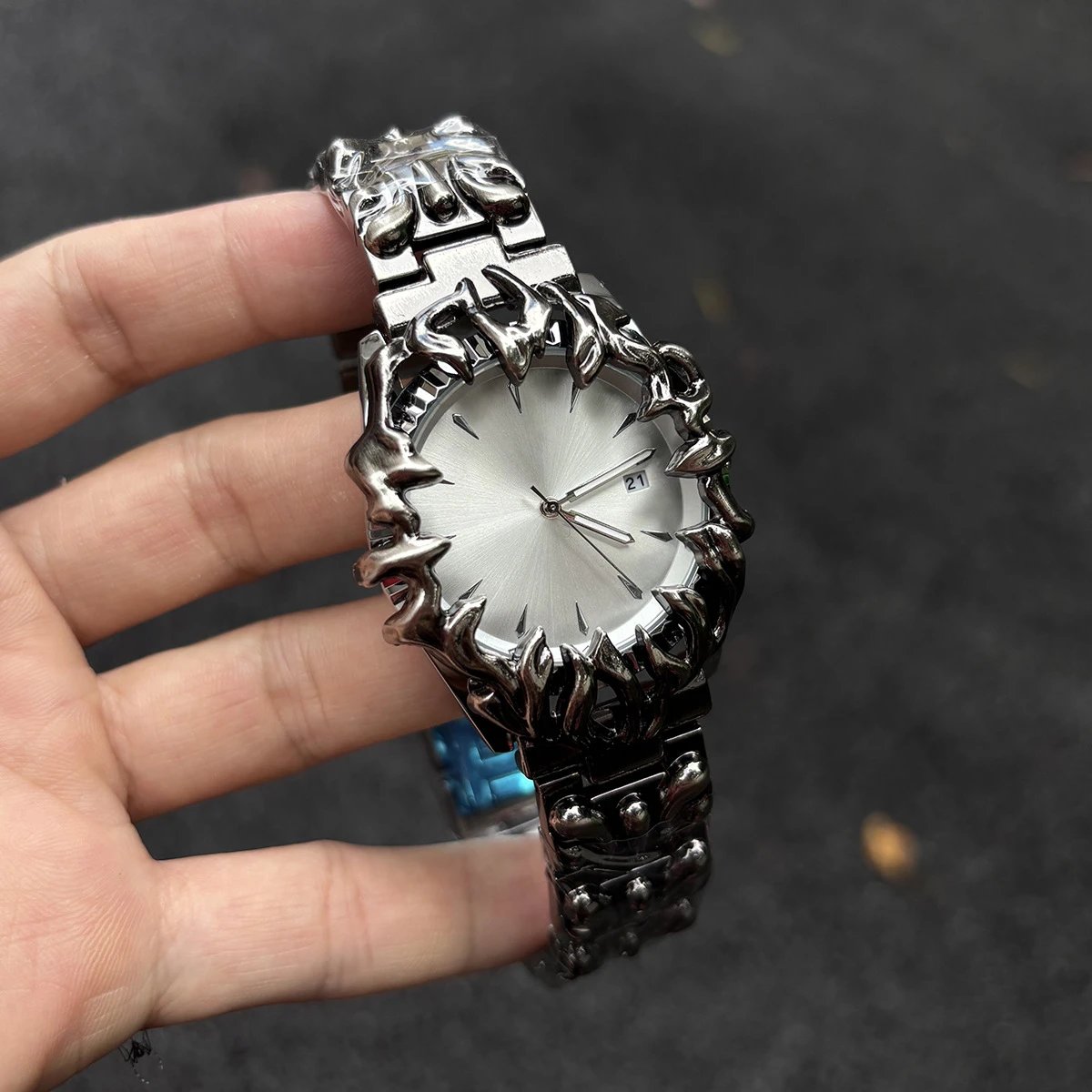 Silver Tone Flame Edge Watch Silver Punk Style