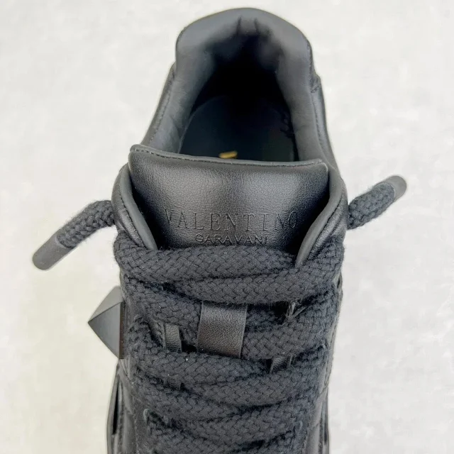 Valentino Garavani Sneakers One Stud XL platform product detail image 20