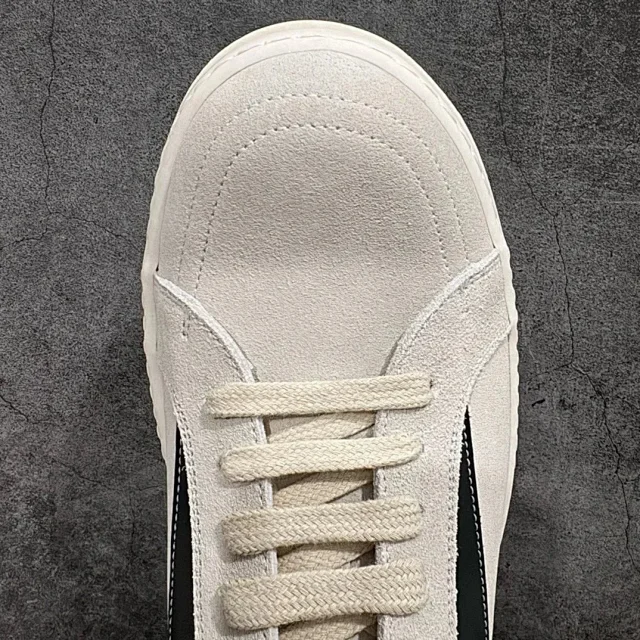 Unbranded Sneakers Low-Top Suede with Contrast Side Panel product detail image 32