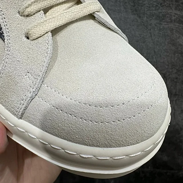 Unbranded Sneakers Low-Top Suede with Contrast Side Panel product detail image 41
