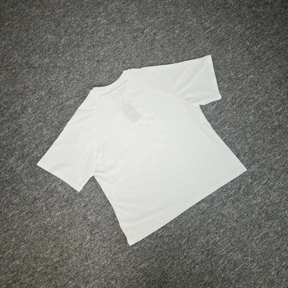 White Graphic Print Short Sleeve Crew Neck T-Shirt