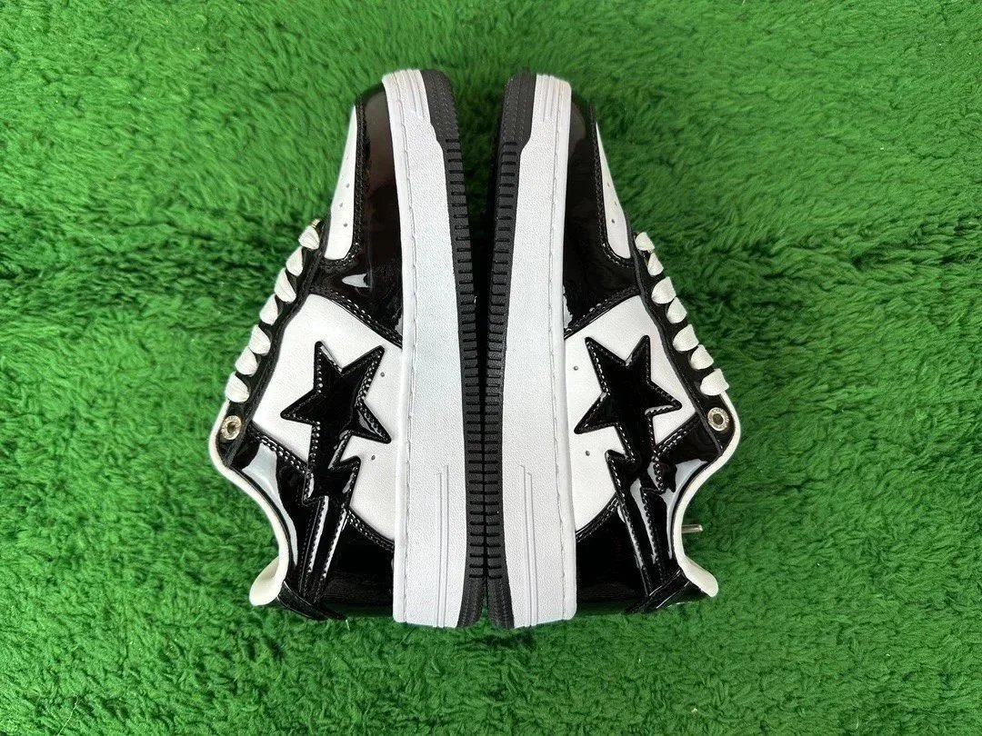 A Bathing Ape Sta Black And White Star Print Low Top Sneakers