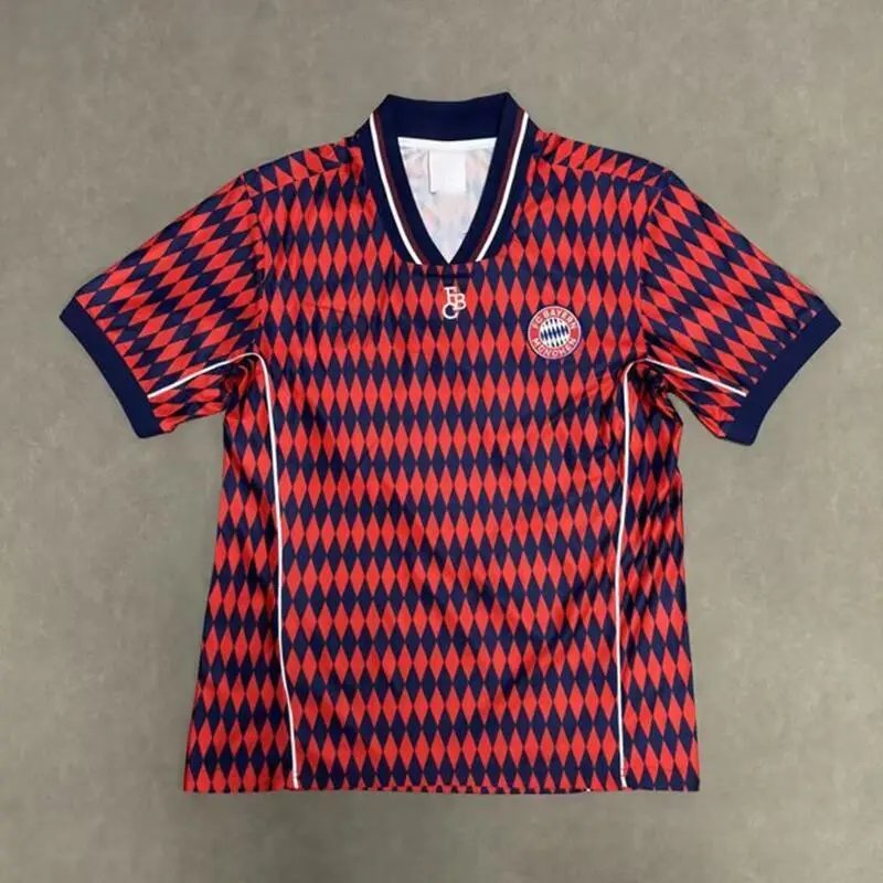 FC Bayern Munich Football Jerseys — 2526 Bayern vintage T-shirt bordeaux