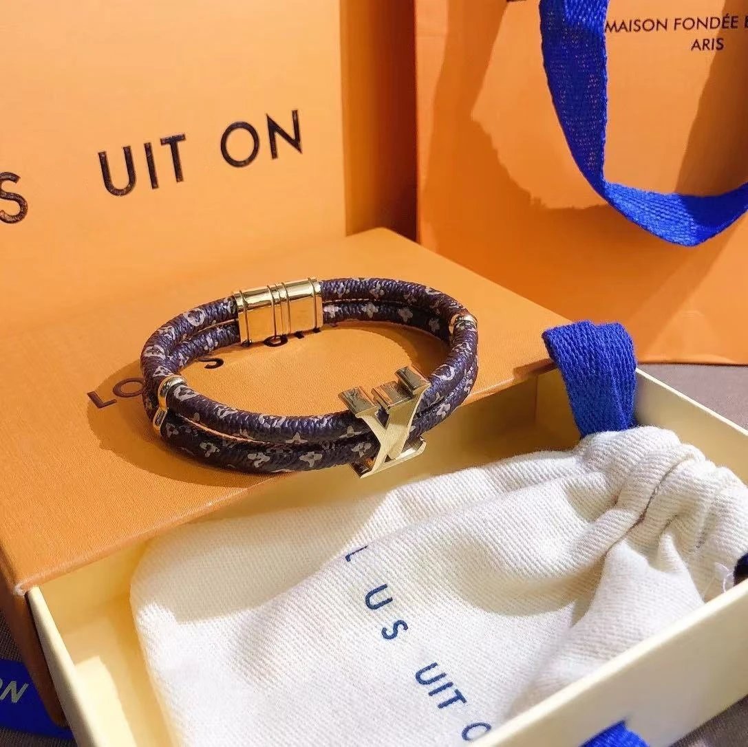 Louis Vuitton Chain Link Silver Monogram Bangle