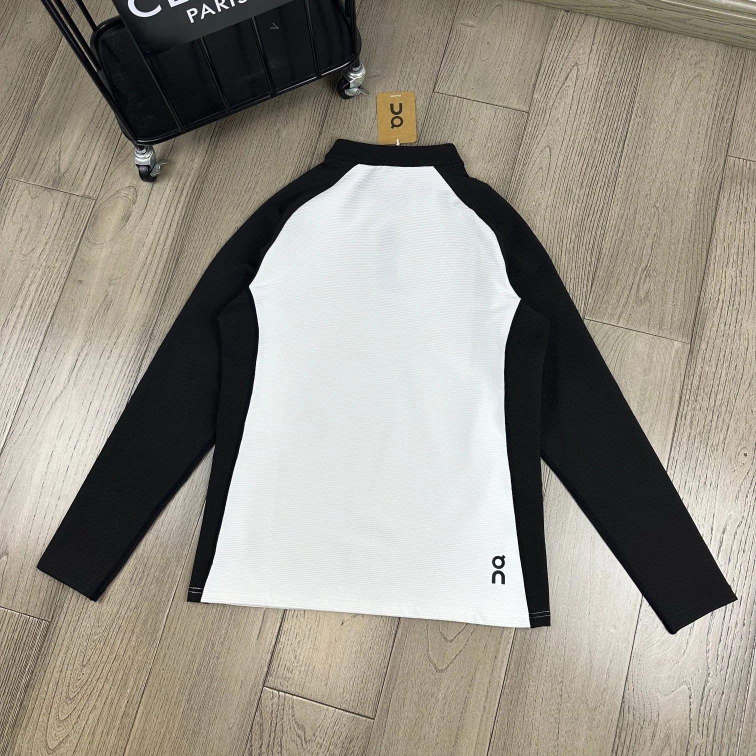 On Running Cloudswift Black Gray Half-Zip Performance Top