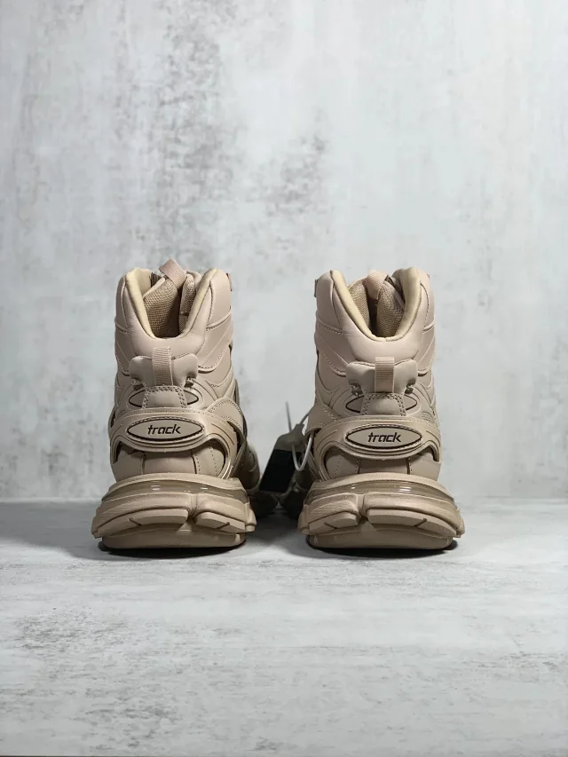 Balenciaga Sneakers Track Hike high-top product detail image 33