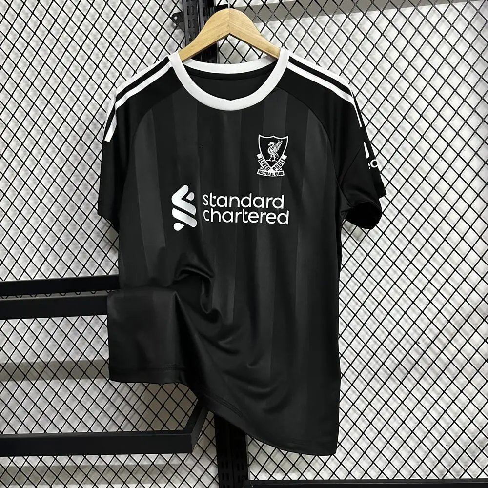 Chelsea Football Jerseys 120 Years Anniversary Jersey — 2526 Liverpool black goalkeeper