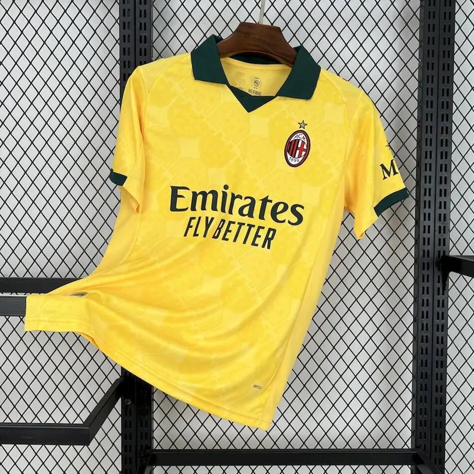AC Milan Football Jerseys Short-sleeve jersey with crest image 3
