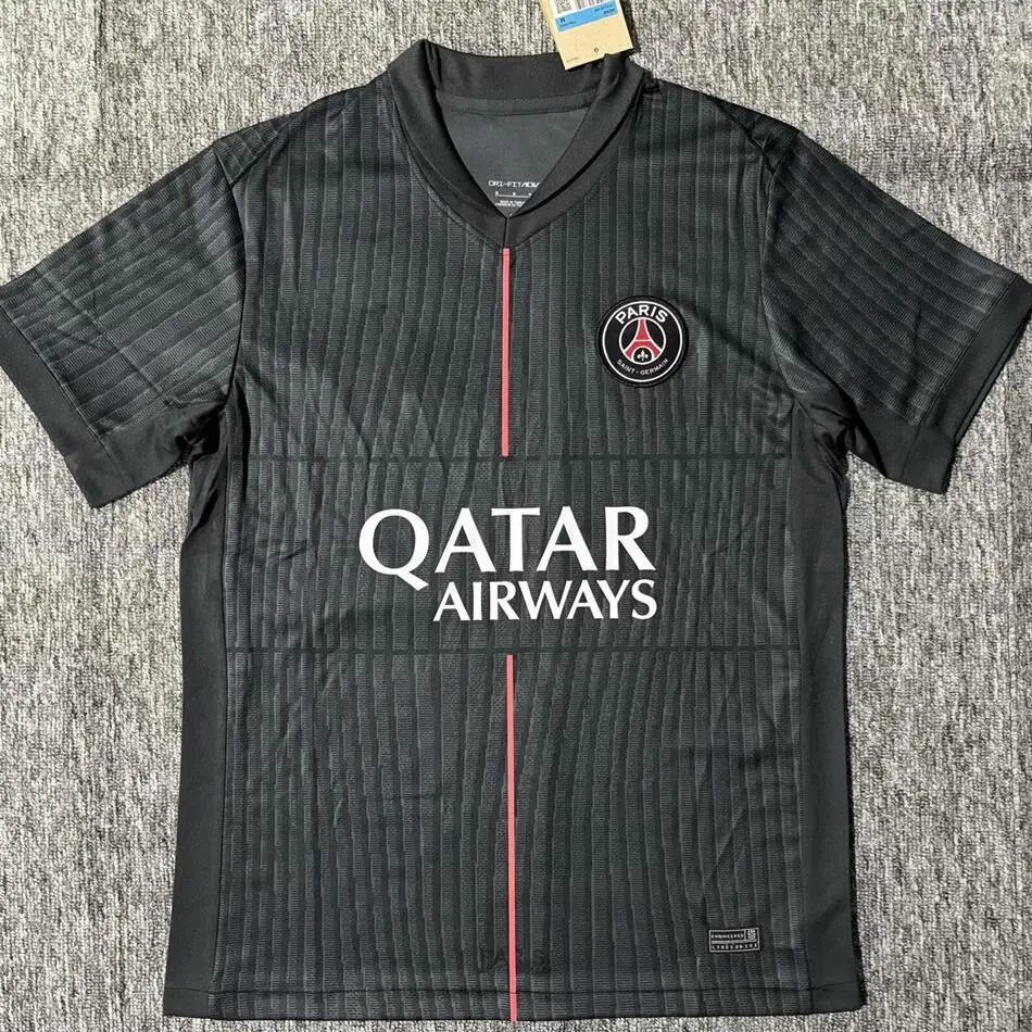 Paris Saint-Germain Football Jerseys Short-Sleeve Jersey — 2526 Paris Three Guests