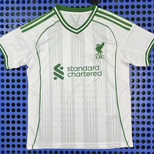 Liverpool Football Jerseys Short-Sleeve Jersey product detail image 3