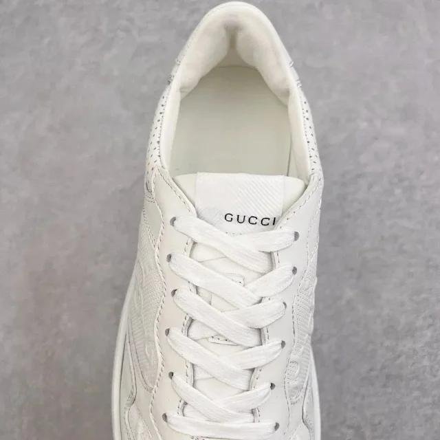 Gucci Sneakers Low-top platform with GG monogram product detail image 24
