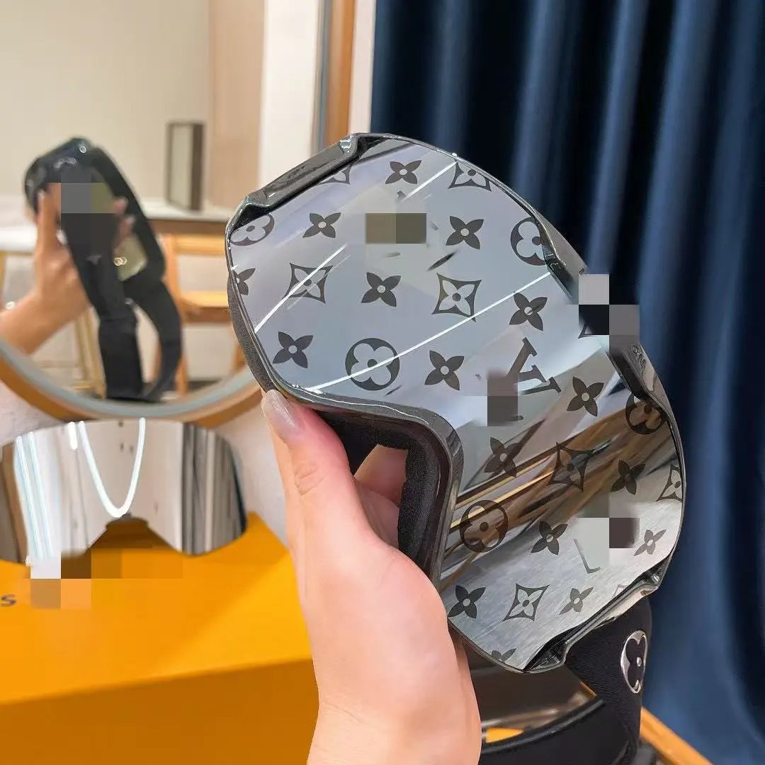 Louis Vuitton Eyewear Oversized Wraparound Ski Goggles — New black color