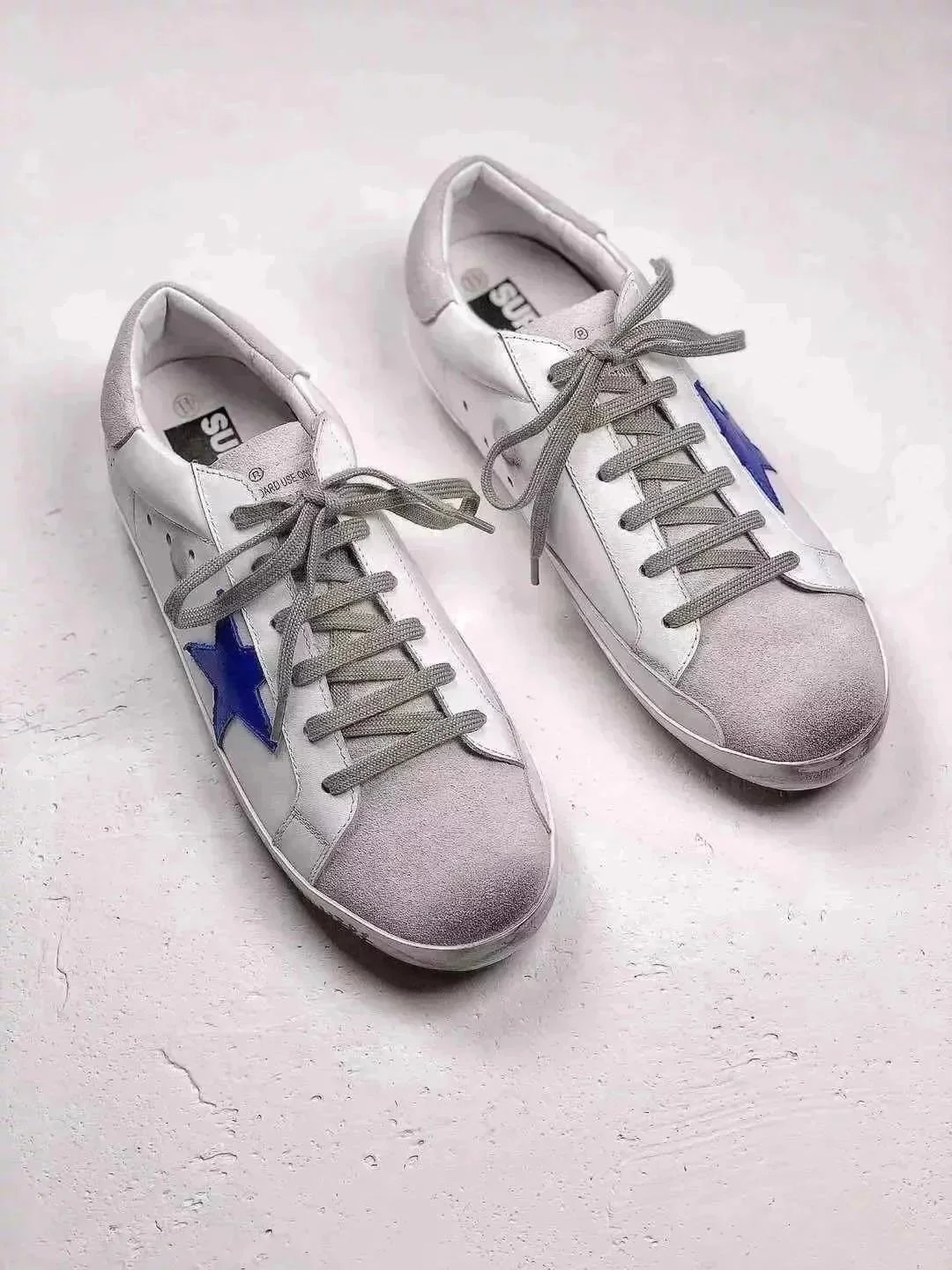 Golden Goose Sneakers Super-Star star-detail — GGDB Suede Tail Blue Star