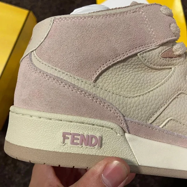 Fendi Sneakers Low-top lace-up leather and suede product detail image 15