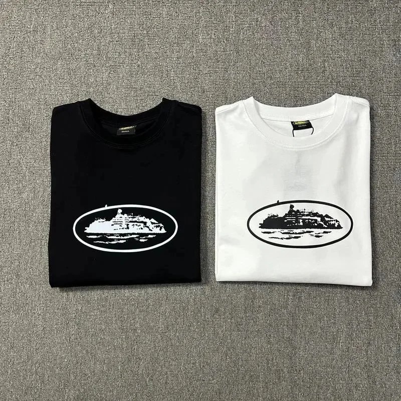 Cotton T-Shirt Black White Graphic Oval Print Tee