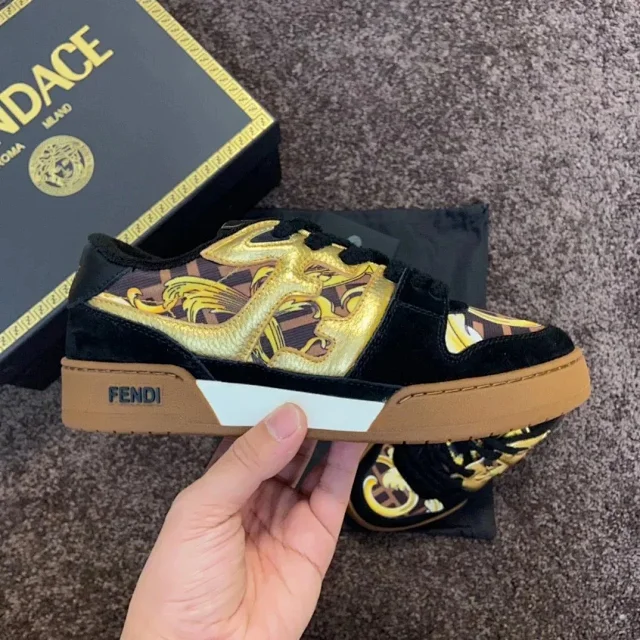 Fendi Sneakers Low-top lace-up leather and suede product detail image 26