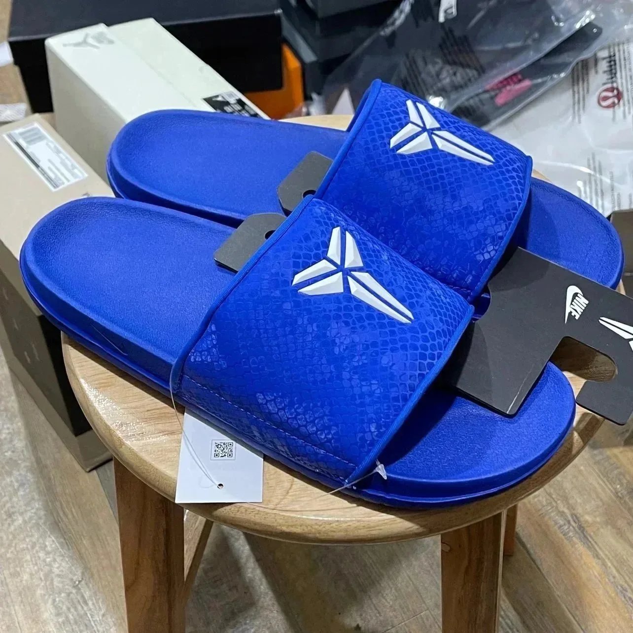 Kobe Bryant Logo Blue Snake Texture Slide Sandals