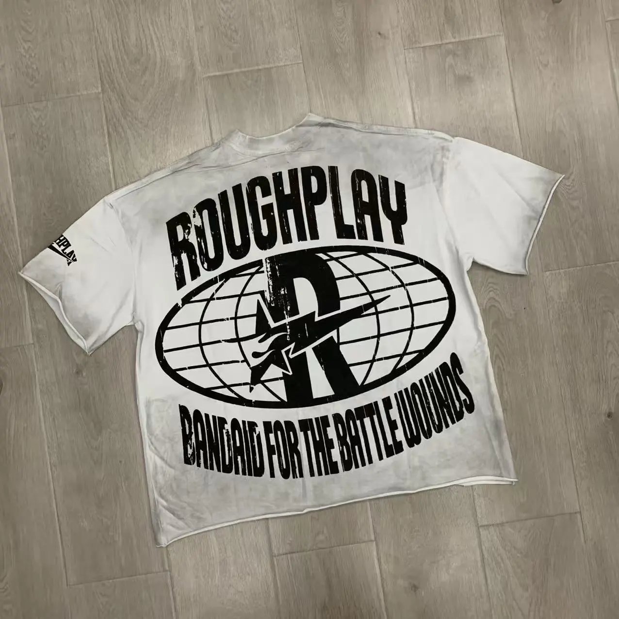 Roughplay New York Graphic White Oversized T-Shirt