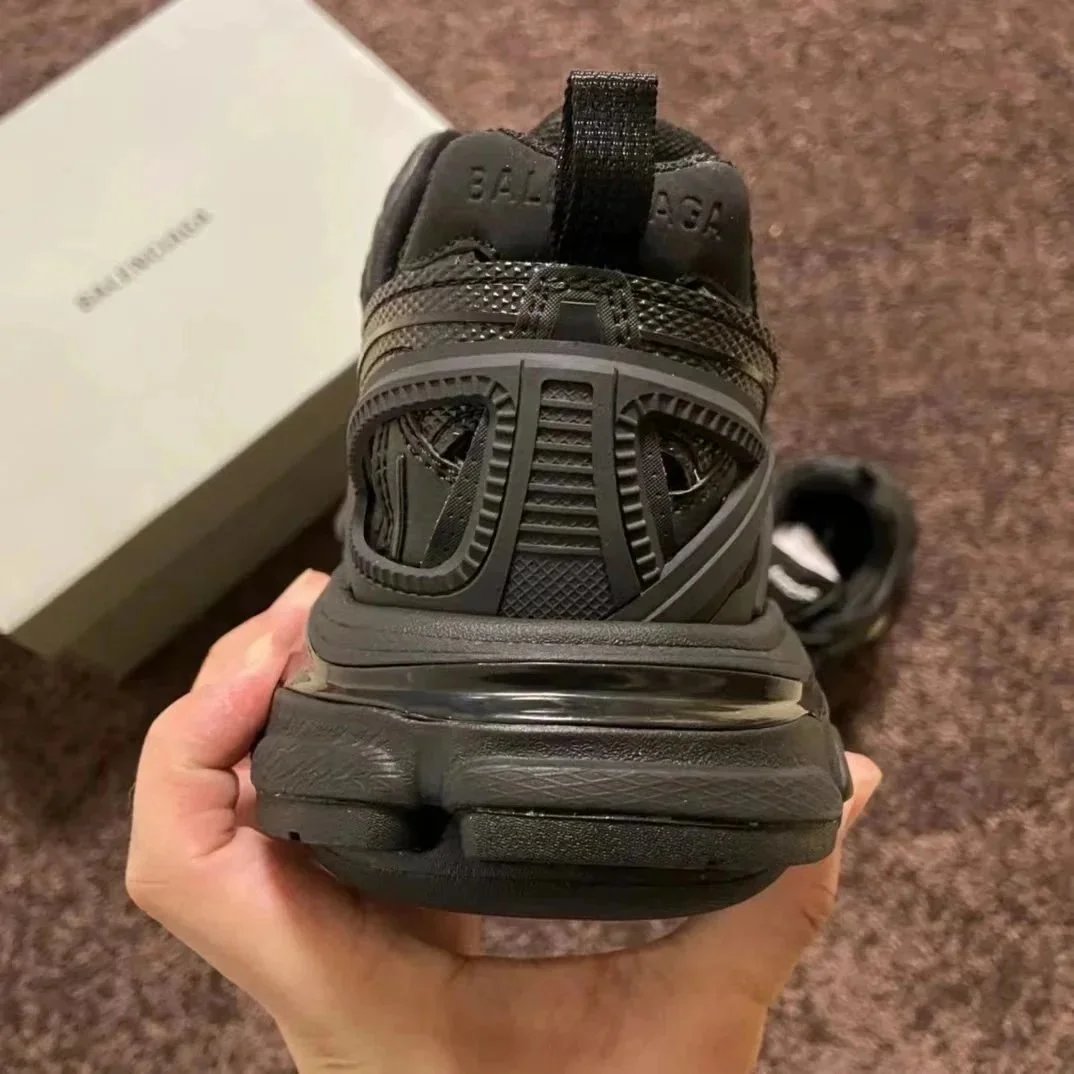 Balenciaga Track 2 Black Chunky Sneakers