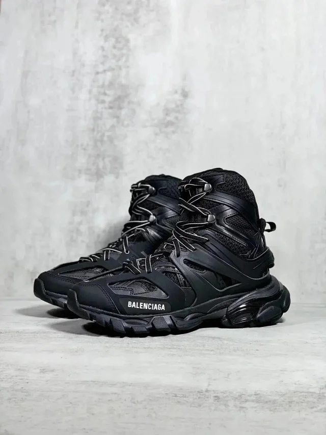 Balenciaga Sneakers Track Hike high-top product detail image 3