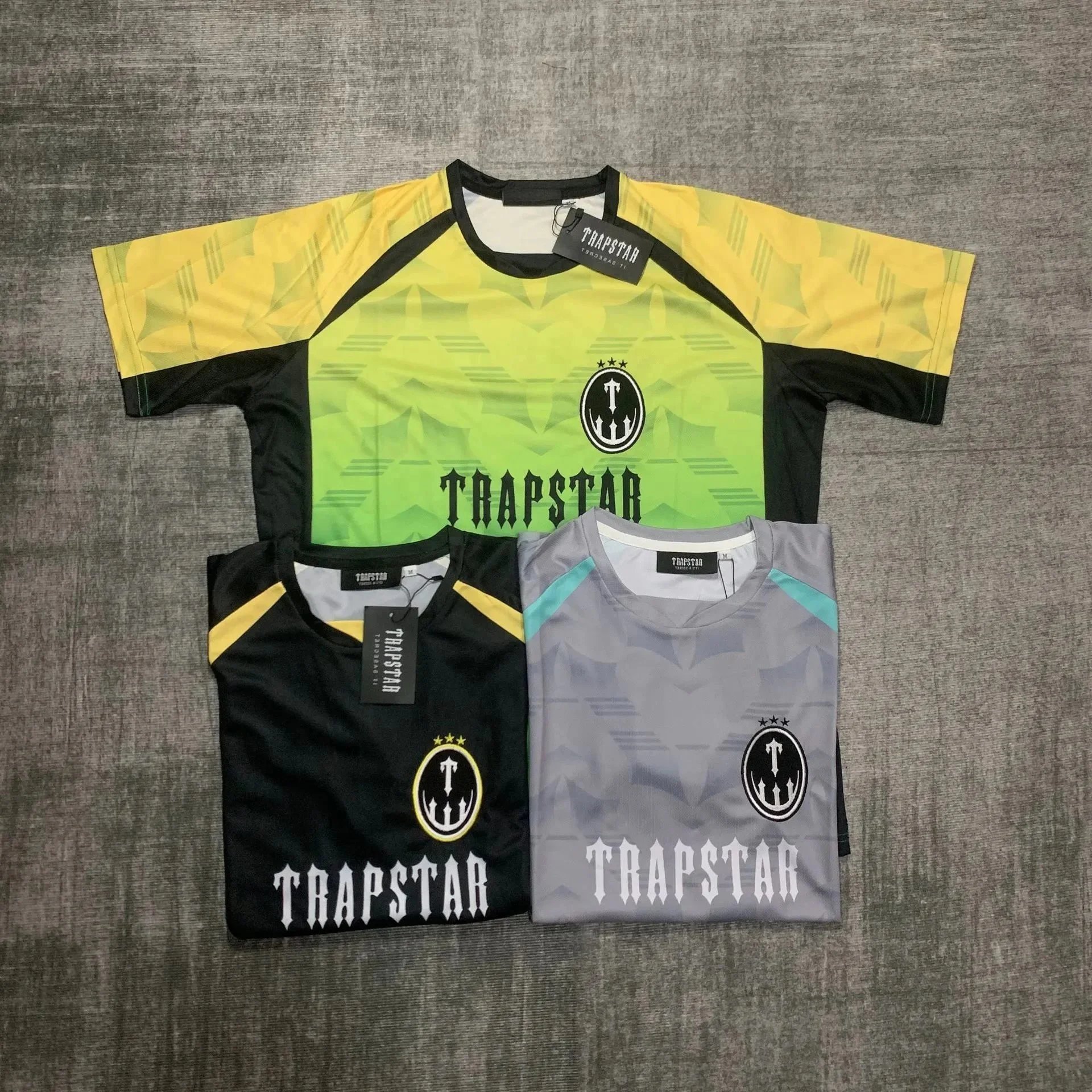 Trapstar Short Sleeve Graphic T-Shirt Yellow Green Black Sporty