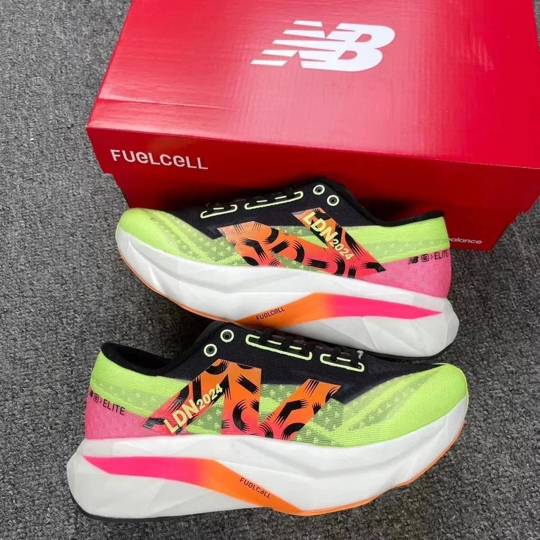 New Balance Sneakers FuelCell Rebel v4 — black green orange
