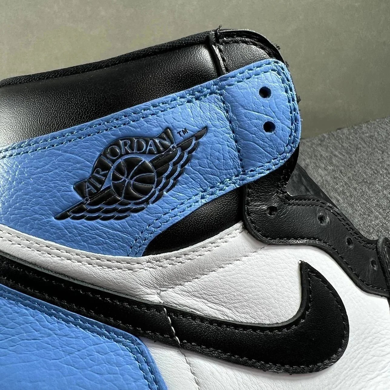 Nike Air Jordan 1 High White Black Blue Elephant Grey Green Casual Sneakers
