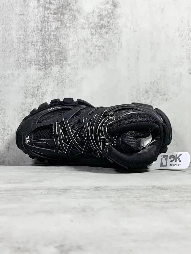 Balenciaga Sneakers Track Hike high-top product detail image 5